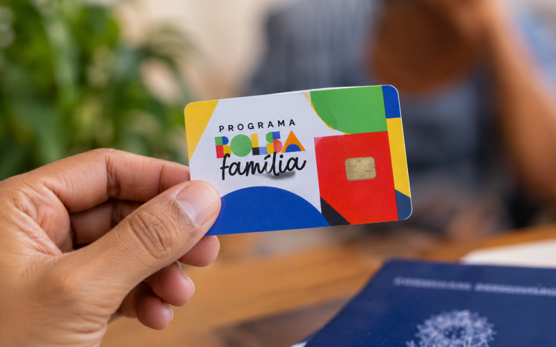 Bolsa Família sobe para R$ 691 em outubro: veja o que muda para as famílias